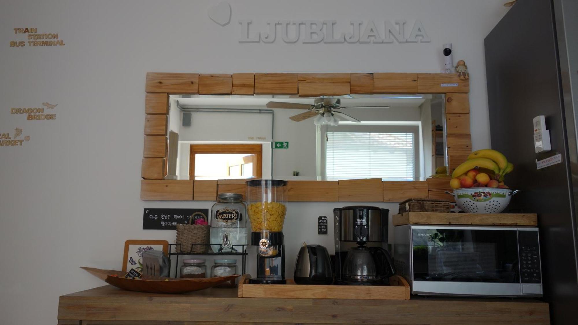 Goodlebang, 3 Bed Room Apartment, Center Ljubljana Exterior photo
